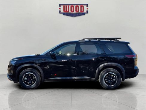 New 2026 Nissan Pathfinder SV image 5