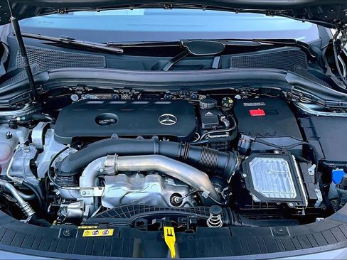 Used 2026 Mercedes-Benz GLA 250 image 16