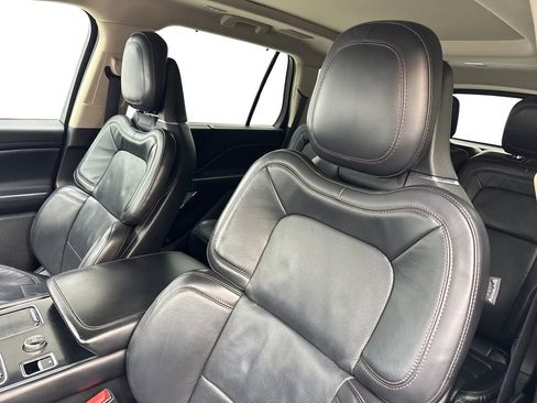 Used 2020 Lincoln Aviator Reserve w/ Equipment Group 202A AWD/4WD image 27