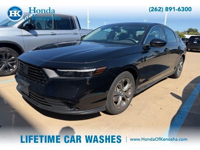 Used 2023 Honda Accord EX image 1