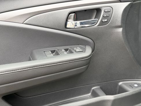 Used 2024 Honda Ridgeline RTL+ image 12