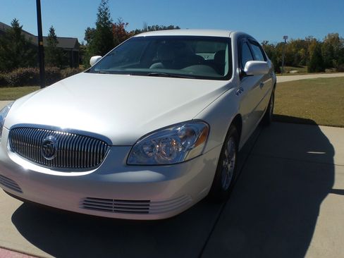 Used 2008 Buick Lucerne CX w/ Driver Confidence Package image 11