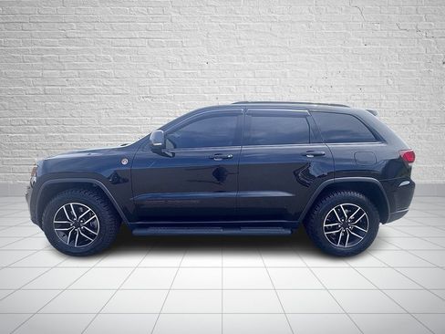 Used 2021 Jeep Grand Cherokee Trailhawk w/ Trailhawk Luxury Group AWD/4WD image 7