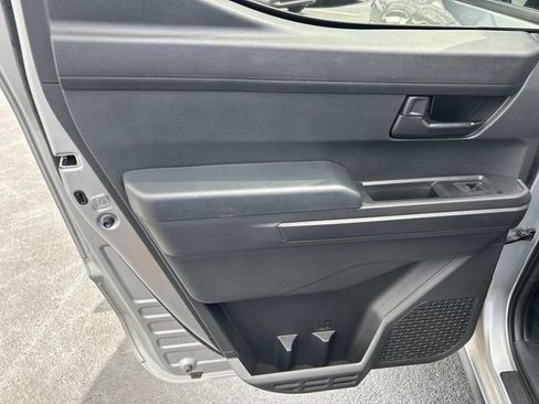 Used 2024 Toyota Tacoma SR5 image 18