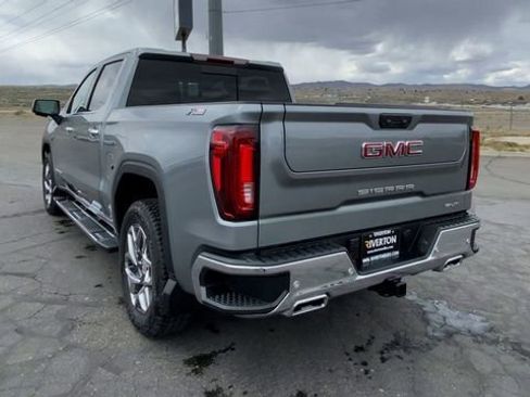 New 2026 GMC Sierra 1500 SLT w/ SLT Premium Plus Package AWD/4WD image 7