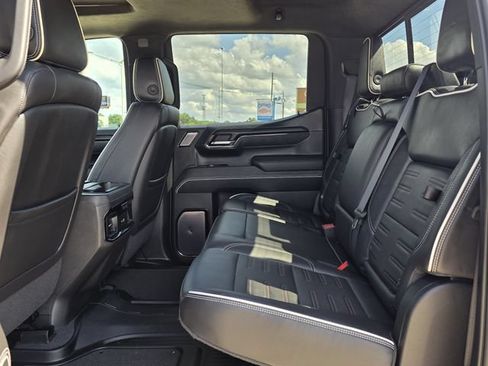Used 2022 GMC Sierra 1500 AT4X AWD/4WD image 27