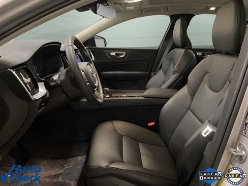 Used 2025 Volvo S60 B5 Core image 20