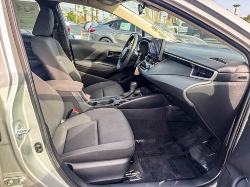 Used 2024 Toyota Corolla LE FWD image 19