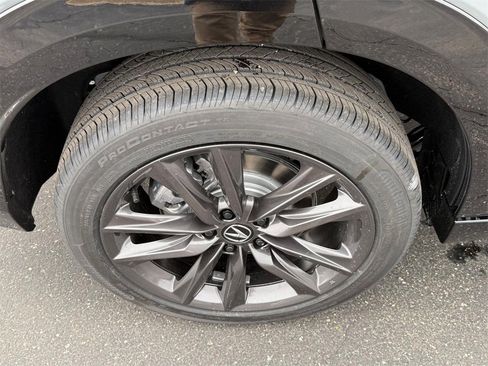 New 2025 Acura ADX A-Spec image 4