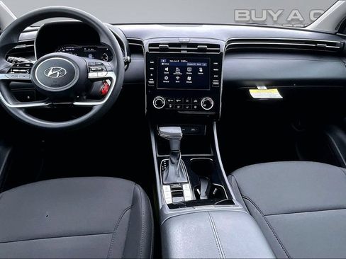 Used 2023 Hyundai Tucson SE AWD/4WD image 16