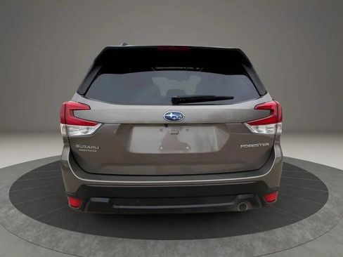 Used 2020 Subaru Forester Limited AWD/4WD image 4