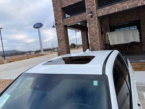 Used 2022 Honda Ridgeline Black Edition image 5