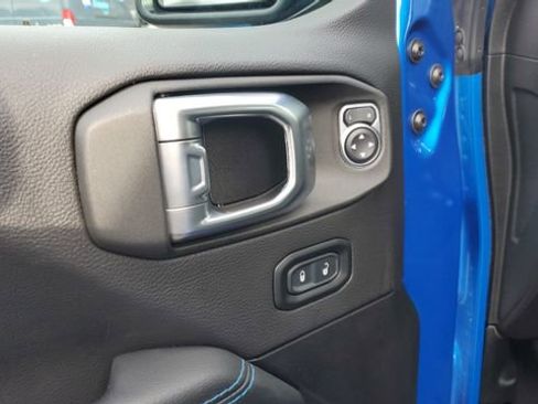 Used 2022 Jeep Wrangler Unlimited Rubicon 4xe w/ Steel Bumper Group image 7