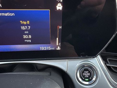 Used 2024 Chevrolet Trax LT image 18