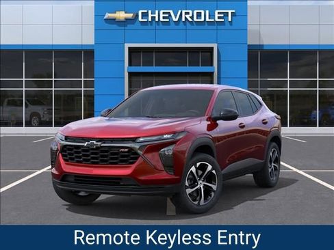 New 2026 Chevrolet Trax RS w/ Driver Confidence Package FWD image 6