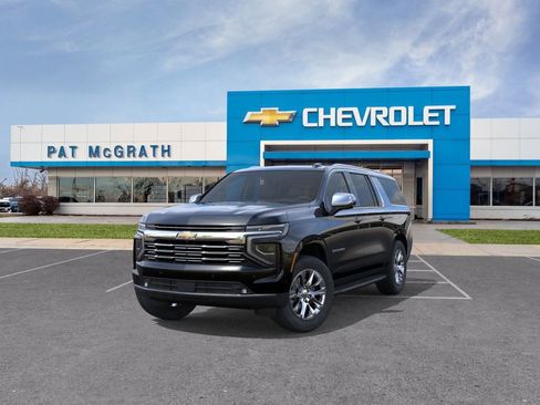 New 2026 Chevrolet Suburban Premier AWD/4WD image 8