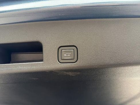 Used 2026 GMC Acadia Denali Ultimate w/ LPO, Floor Liner Package AWD/4WD image 14