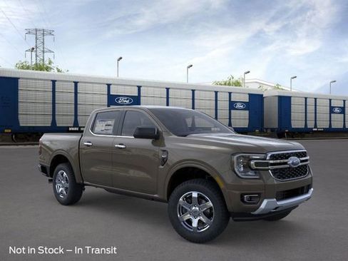 New 2025 Ford Ranger XLT w/ Chrome Accent Package image 7