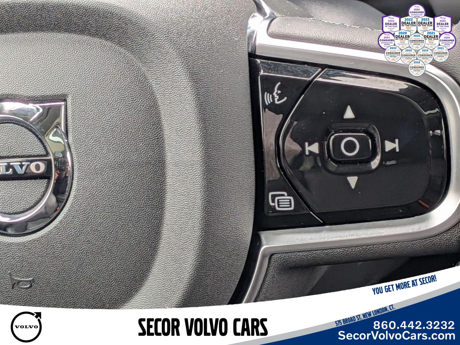 Certified 2024 Volvo XC90 T8 Ultimate AWD/4WD image 19