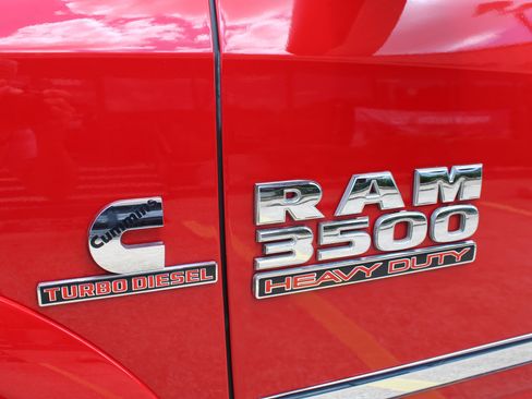 Used 2014 RAM 3500 Laramie w/ Convenience Group RWD image 11