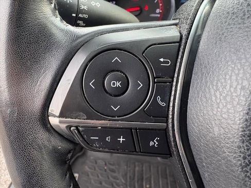 Used 2019 Toyota Camry XSE image 11