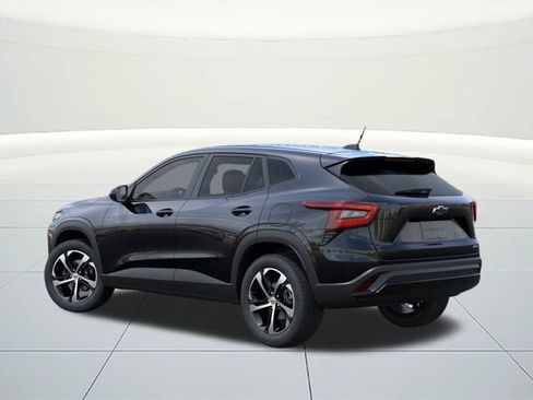 New 2025 Chevrolet Trax RS w/ Sunroof Package image 15