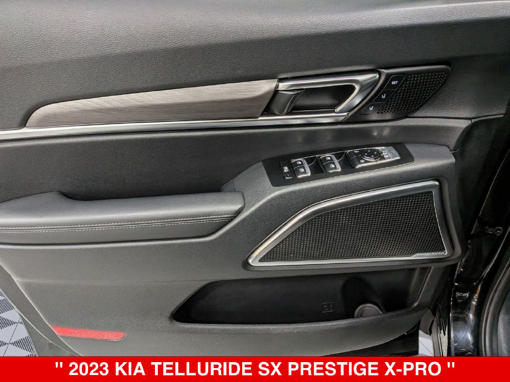 Used 2023 Kia Telluride SX Prestige X-Pro AWD/4WD image 13