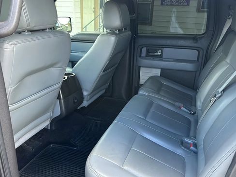 Used 2014 Ford F150 XLT w/ XLT Chrome Package RWD image 12