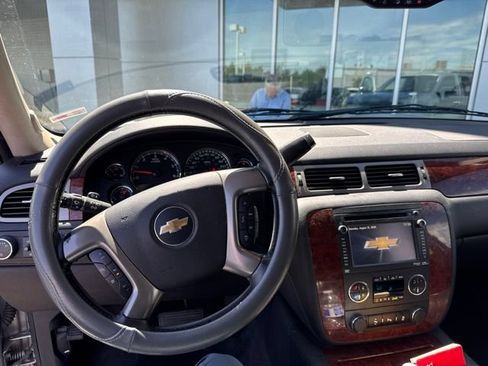 Used 2013 Chevrolet Tahoe LTZ AWD/4WD image 5
