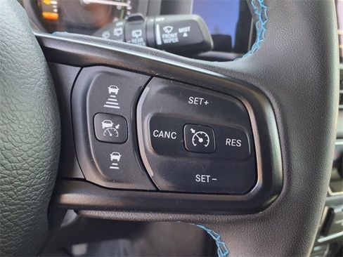 Used 2024 Jeep Wrangler Unlimited Rubicon 4xe image 28