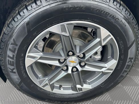 Used 2025 Chevrolet Blazer LT AWD/4WD image 35