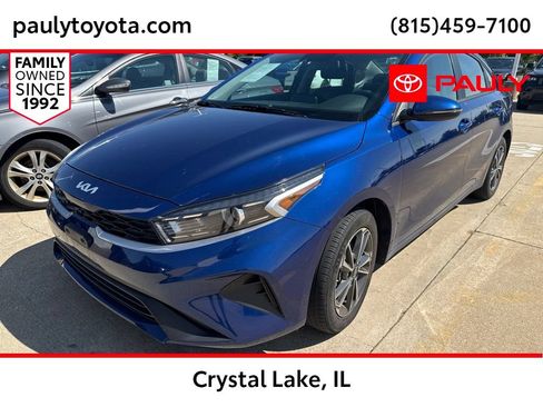 Used 2023 Kia Forte LXS w/ LXS Technology Package FWD image 1