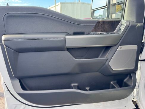 New 2026 Ford F350 Lariat w/ Lariat Ultimate Package image 19