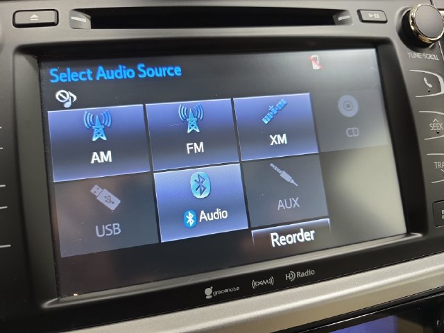 Used 2018 Toyota Highlander XLE AWD/4WD image 21