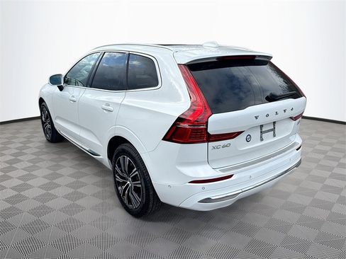 Used 2022 Volvo XC60 B5 Inscription w/ Advanced Package image 8