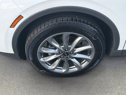 Certified 2022 Lincoln Corsair AWD w/ Premium Package image 32