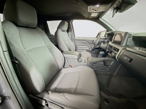 Certified 2025 Toyota Tacoma 2WD Double Cab image 24