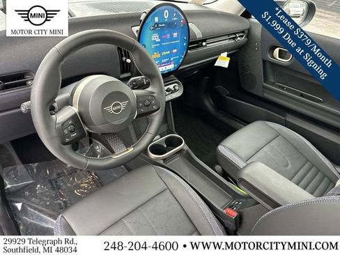 Certified 2025 MINI Cooper S image 17