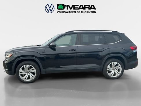 Used 2023 Volkswagen Atlas SE w/ Panoramic Sunroof Package AWD/4WD image 2