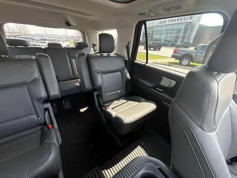 New 2026 Ford Expedition Active image 15