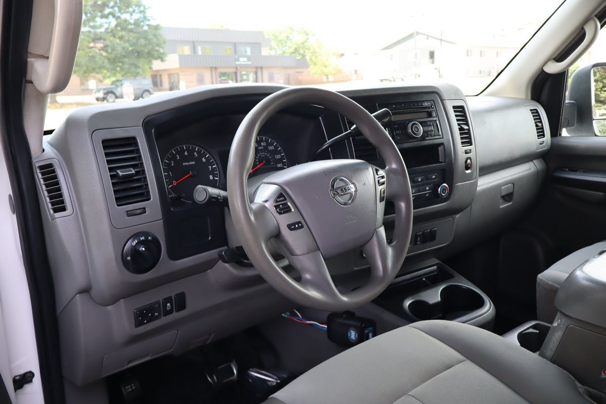 Used 2012 Nissan NV 3500 SV w/ Side Curtain Airbag Pkg RWD image 19