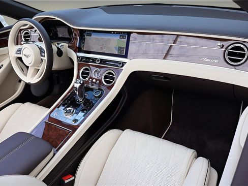 New 2026 Bentley Continental GTC image 2