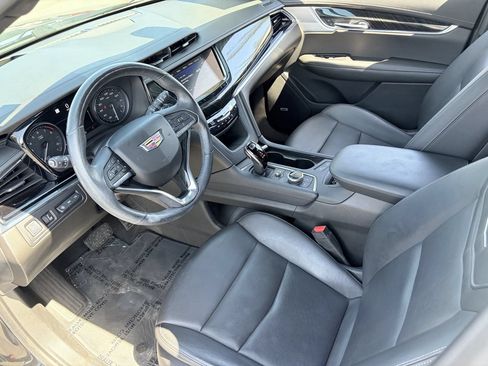 Used 2020 Cadillac XT6 Premium Luxury FWD image 18