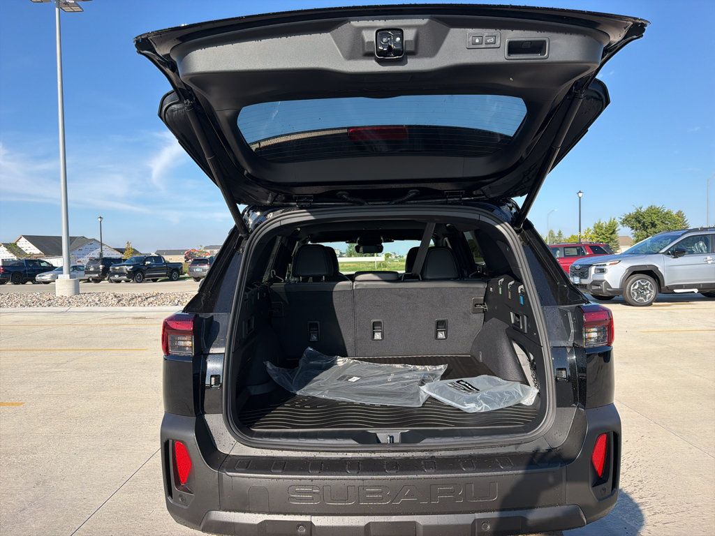 New 2026 Subaru Outback Limited AWD/4WD image 8
