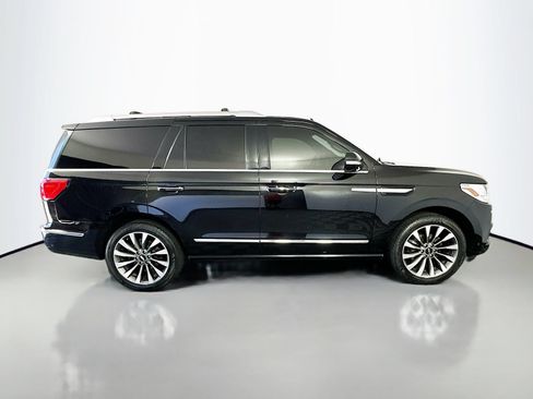 Used 2021 Lincoln Navigator Reserve w/ Luxury Package AWD/4WD image 8