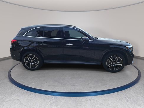 New 2026 Mercedes-Benz GLC 300 4MATIC image 4