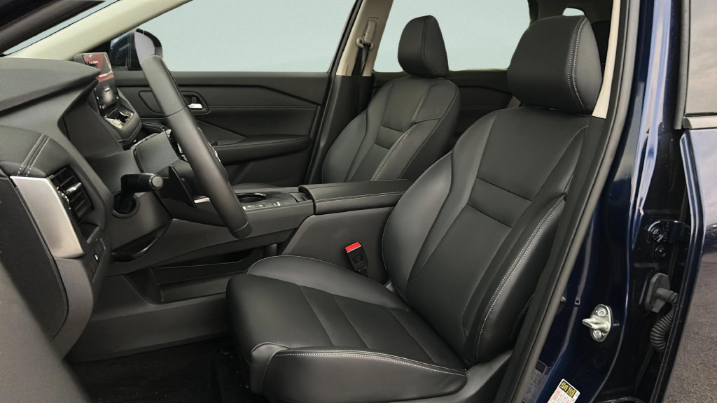 Used 2024 Nissan Rogue SL w/ SL Premium Package FWD image 18