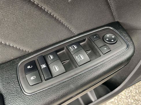Used 2023 Dodge Charger SXT w/ Blacktop Package RWD image 7