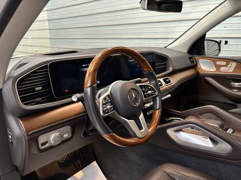 Used 2020 Mercedes-Benz GLS 450 4MATIC image 10