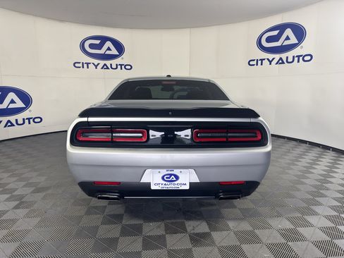 Used 2022 Dodge Challenger SXT w/ Blacktop Package RWD image 4